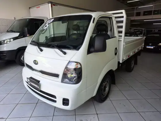 KIA BONGO 2.5 K-2500 4X2 CS TURBO DIESEL 2P MANUAL
