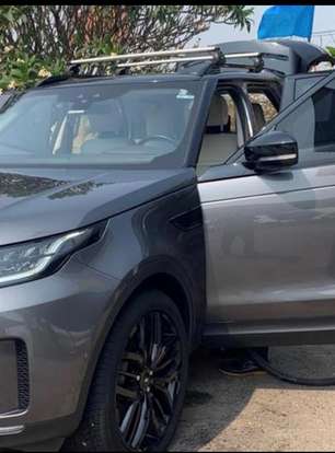 LAND ROVER-DISCOVERY-2017