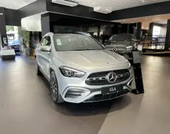 MERCEDES-BENZ GLA 200 1.3 MHEV AMG LINE 7G-DCT MERCEDES-BENZ GLA 200 1.3 MHEV AMG LINE 7G-DCT