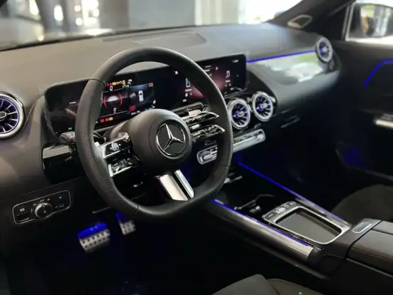 MERCEDES-BENZ-GLA 200-1.3 MHEV AMG LINE 7G-DCT MERCEDES-BENZ-GLA 200-2025