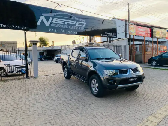 MITSUBISHI L200 TRITON 3.2 HPE 4X4 CD 16V TURBO INTERCOOLER DIESEL 4P MANUAL