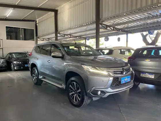 MITSUBISHI PAJERO SPORT 2.4 16V MIVEC TURBO DIESEL HPE AWD AUTOMÁTICO MITSUBISHI PAJERO SPORT 2.4 16V MIVEC TURBO DIESEL HPE AWD AUTOMÁTICO