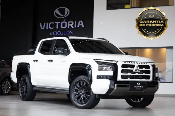 MITSUBISHI TRITON 2.4 BITURBO DIESEL CD KATANA 4X4 AUTOMÁTICO