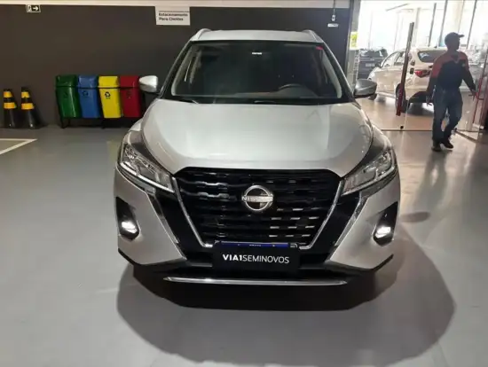 NISSAN-KICKS-2022