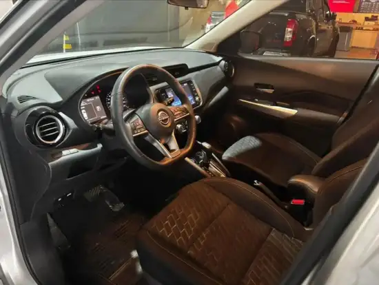 NISSAN-KICKS-2022