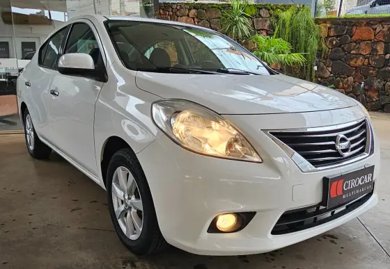 NISSAN VERSA 1.6 16V FLEX SL 4P MANUAL