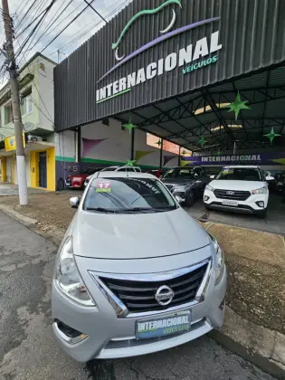 NISSAN VERSA 1.6 16V FLEX SL 4P XTRONIC NISSAN VERSA 1.6 16V FLEX SL 4P XTRONIC