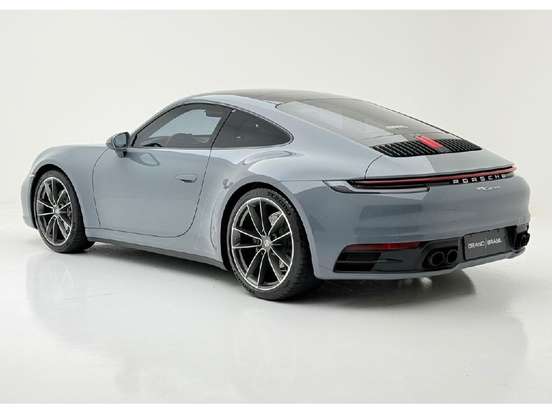 PORSCHE-911-2024