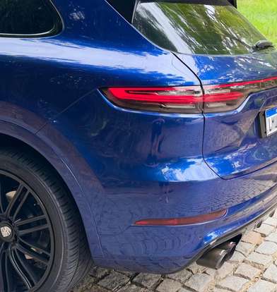 PORSCHE-CAYENNE-2018