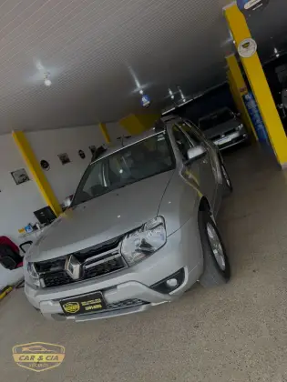 RENAULT DUSTER 2.0 DYNAMIQUE 4X2 16V FLEX 4P AUTOMÁTICO