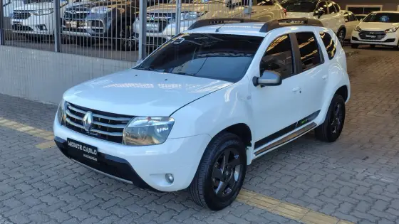 RENAULT DUSTER 2.0 DYNAMIQUE 4X2 16V FLEX 4P AUTOMÁTICO