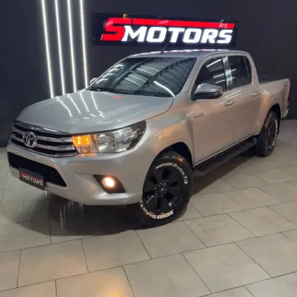TOYOTA HILUX 2.8 SRV 4X4 CD 16V DIESEL 4P AUTOMÁTICO TOYOTA HILUX 2.8 SRV 4X4 CD 16V DIESEL 4P AUTOMÁTICO