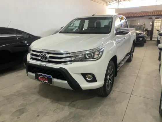 TOYOTA HILUX 2.8 SRX 4X4 CD 16V DIESEL 4P AUTOMÁTICO