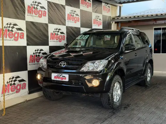 TOYOTA HILUX SW4 3.0 SRV 4X4 16V TURBO INTERCOOLER DIESEL 4P AUTOMÁTICO
