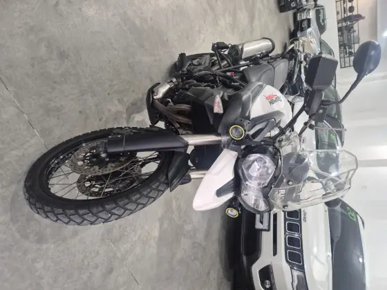 TRIUMPH TIGER 800XC 
