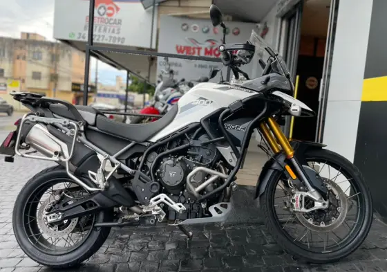 TRIUMPH TIGER 900 RALLY TRIUMPH TIGER 900 RALLY