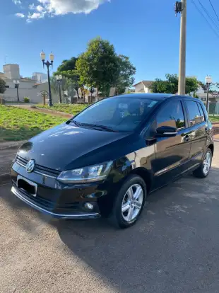VOLKSWAGEN-FOX-2016