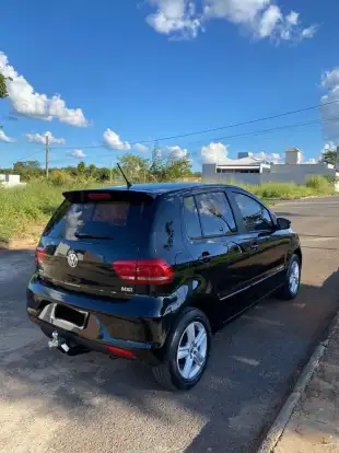 VOLKSWAGEN-FOX-2016