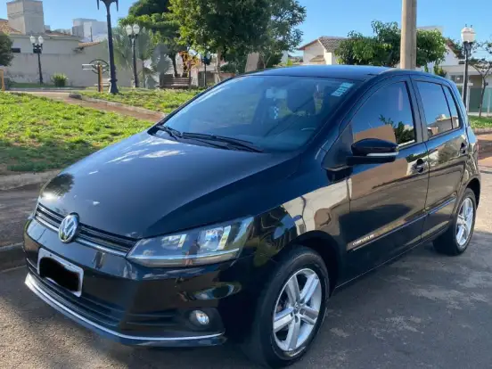 VOLKSWAGEN-FOX-1.6 MSI COMFORTLINE 8V FLEX 4P MANUAL VOLKSWAGEN-FOX-2016