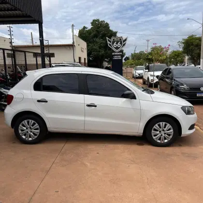 VOLKSWAGEN GOL 1.0 MI COMFORTLINE 8V FLEX 4P MANUAL