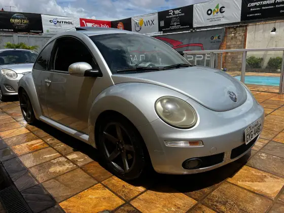 VOLKSWAGEN NEW BEETLE 2.0 MI 8V GASOLINA 2P TIPTRONIC VOLKSWAGEN NEW BEETLE 2.0 MI 8V GASOLINA 2P TIPTRONIC
