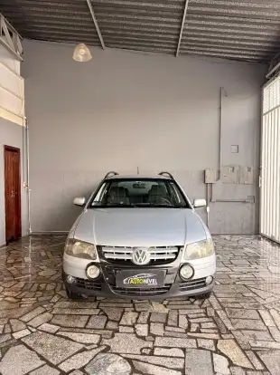 VOLKSWAGEN-PARATI-2012