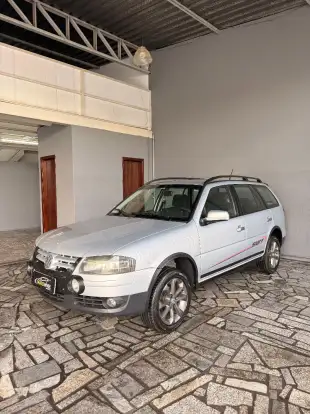 VOLKSWAGEN-PARATI-2012