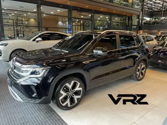 VOLKSWAGEN TAOS 1.4 250 TSI TOTAL FLEX HIGHLINE AUTOMÁTICO