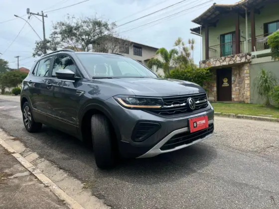 VOLKSWAGEN T-CROSS 1.0 200 TSI TOTAL FLEX COMFORTLINE AUTOMÁTICO