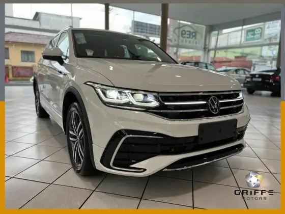 VOLKSWAGEN TIGUAN 2.0 300 TSI GASOLINA ALLSPACE R-LINE AUTOMÁTICO