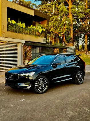 VOLVO XC60 2.0 T5 GASOLINA MOMENTUM AWD GEARTRONIC
