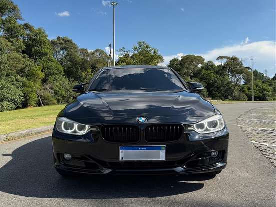 BMW-320i-2.0 SPORT GP 16V TURBO ACTIVE FLEX 4P AUTOMÁTICO BMW-320i-2013