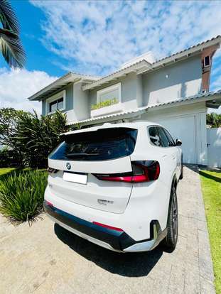 BMW-X1-2023