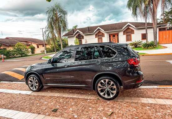 BMW-X5-2018