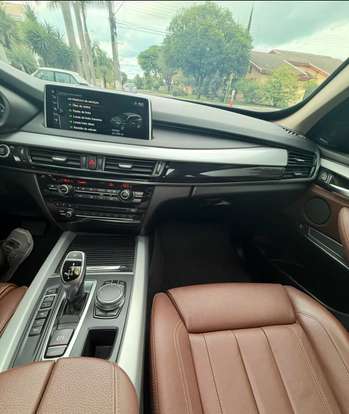 BMW-X5-2018