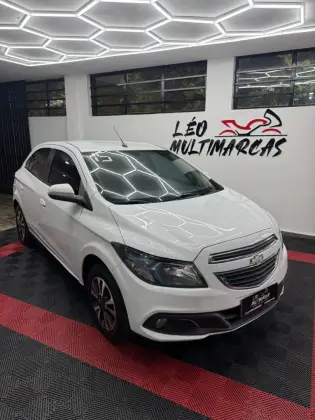 CHEVROLET ONIX 1.4 MPFI LTZ 8V FLEX 4P AUTOMÁTICO