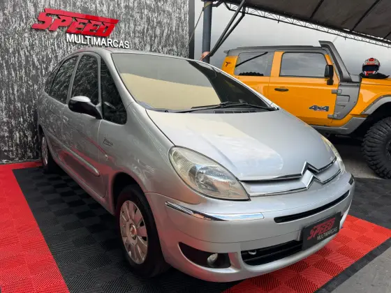 CITROËN XSARA PICASSO 1.6 I EXCLUSIVE 16V FLEX 4P MANUAL