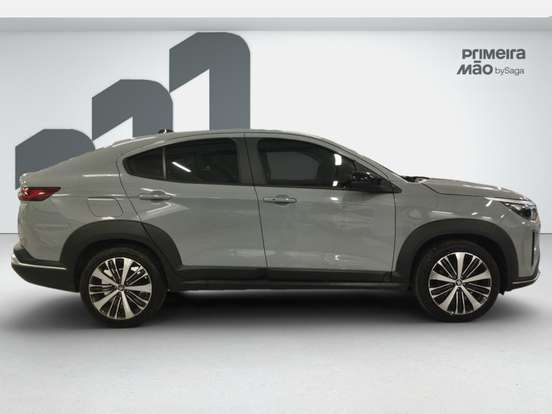 FIAT-FASTBACK-2024
