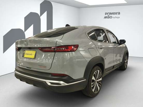 FIAT-FASTBACK-2024