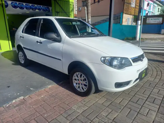 FIAT PALIO 1.0 MPI FIRE 8V FLEX 4P MANUAL FIAT PALIO 1.0 MPI FIRE 8V FLEX 4P MANUAL