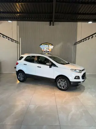 FORD ECOSPORT 1.6 FREESTYLE 16V FLEX 4P MANUAL FORD ECOSPORT 1.6 FREESTYLE 16V FLEX 4P MANUAL