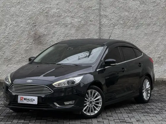 FORD FOCUS 2.0 TITANIUM PLUS SEDAN 16V FLEX 4P POWERSHIFT