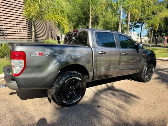 FORD-RANGER-2.2 XLS 4X4 CD 16V DIESEL 4P AUTOMÁTICO FORD-RANGER-2022