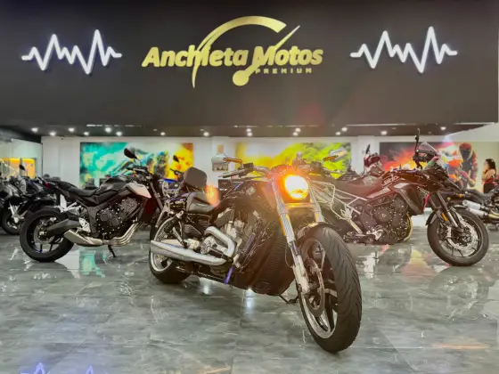 HARLEY-DAVIDSON V-ROD MUSCLE 
