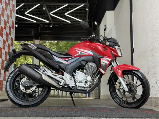HONDA CB TWISTER 