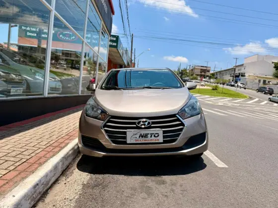 HYUNDAI HB20 1.0 COMFORT 12V FLEX 4P MANUAL HYUNDAI HB20 1.0 COMFORT 12V FLEX 4P MANUAL