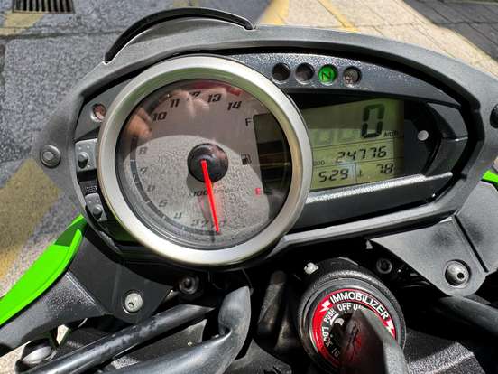 KAWASAKI-Z-750 KAWASAKI-Z-750-2011