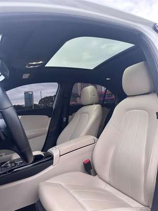 MERCEDES-BENZ-A 200-2021