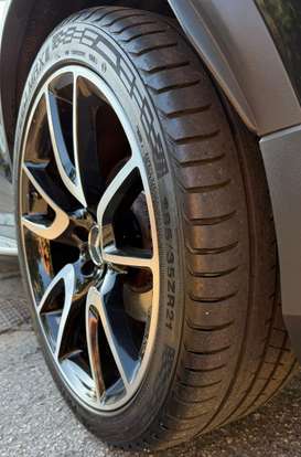 MERCEDES-BENZ-GLC 43 AMG-2016