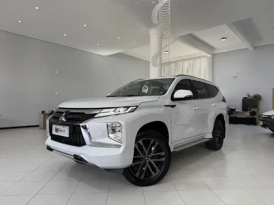 MITSUBISHI PAJERO SPORT 2.4 16V MIVEC TURBO DIESEL LEGEND AWD AUTOMÁTICO